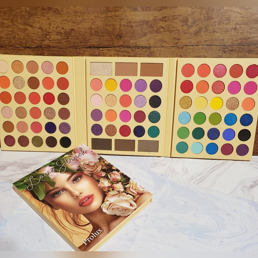 Prolux Love Struck 86 Color Shadow Palette